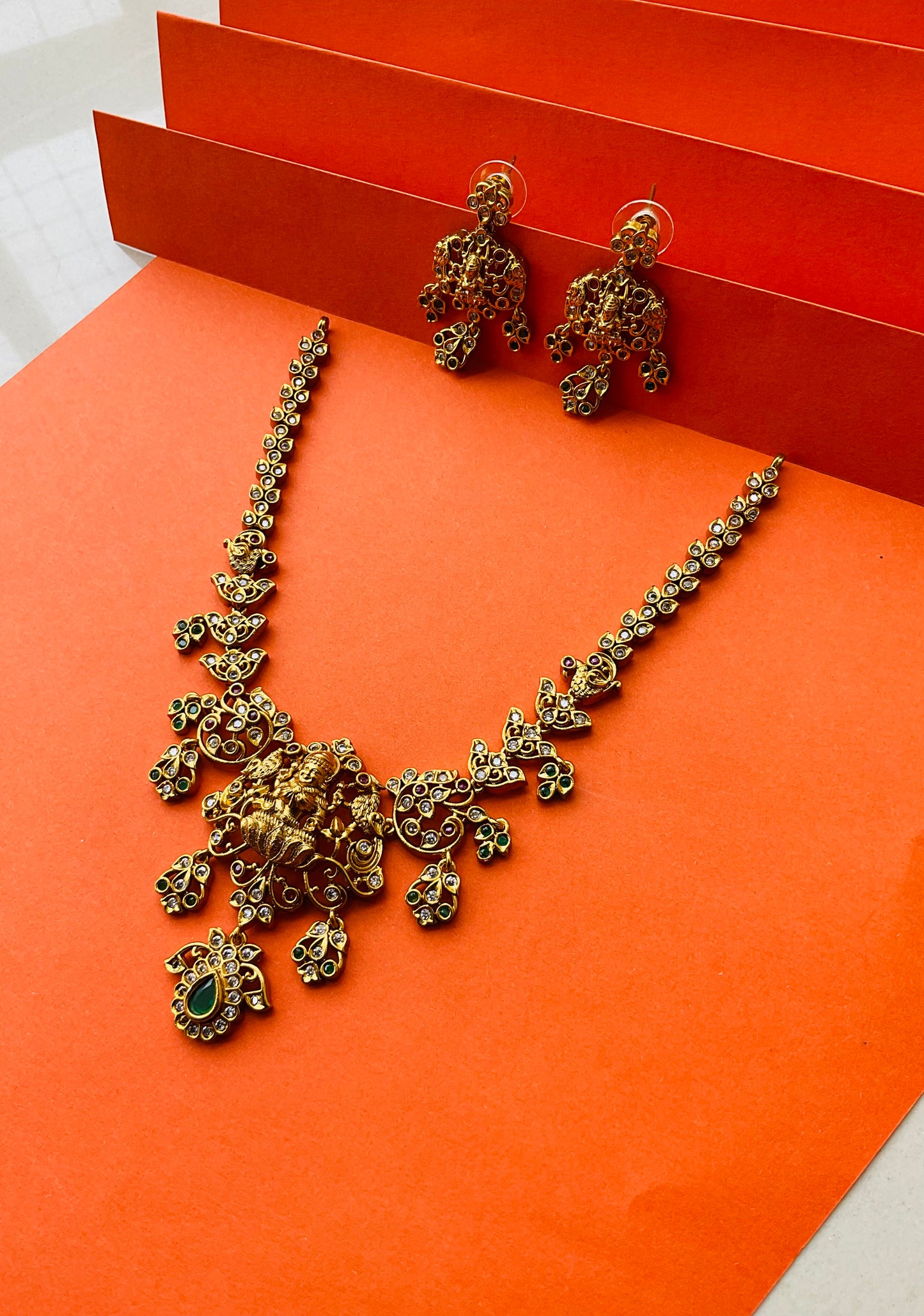 Lakshmi Devi Leaflet Design Necklace Set