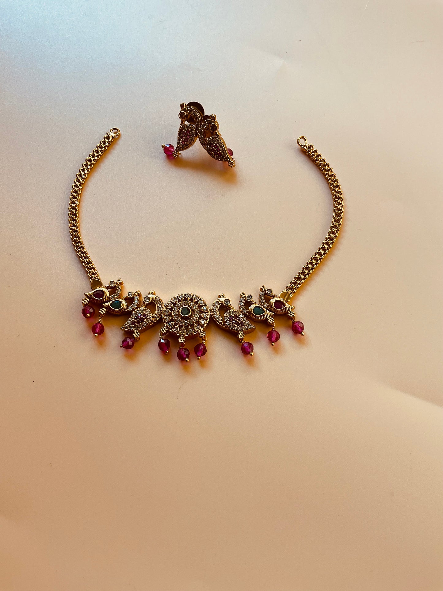 Hamsa Choker with earrings