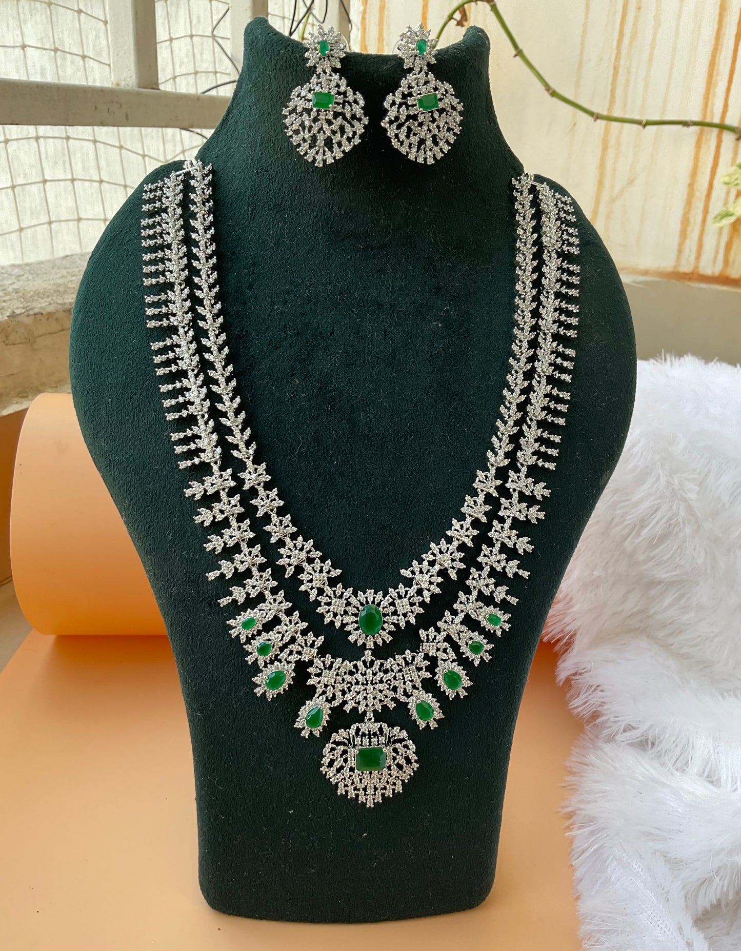 Silver imitationjewellery double layered set-Green