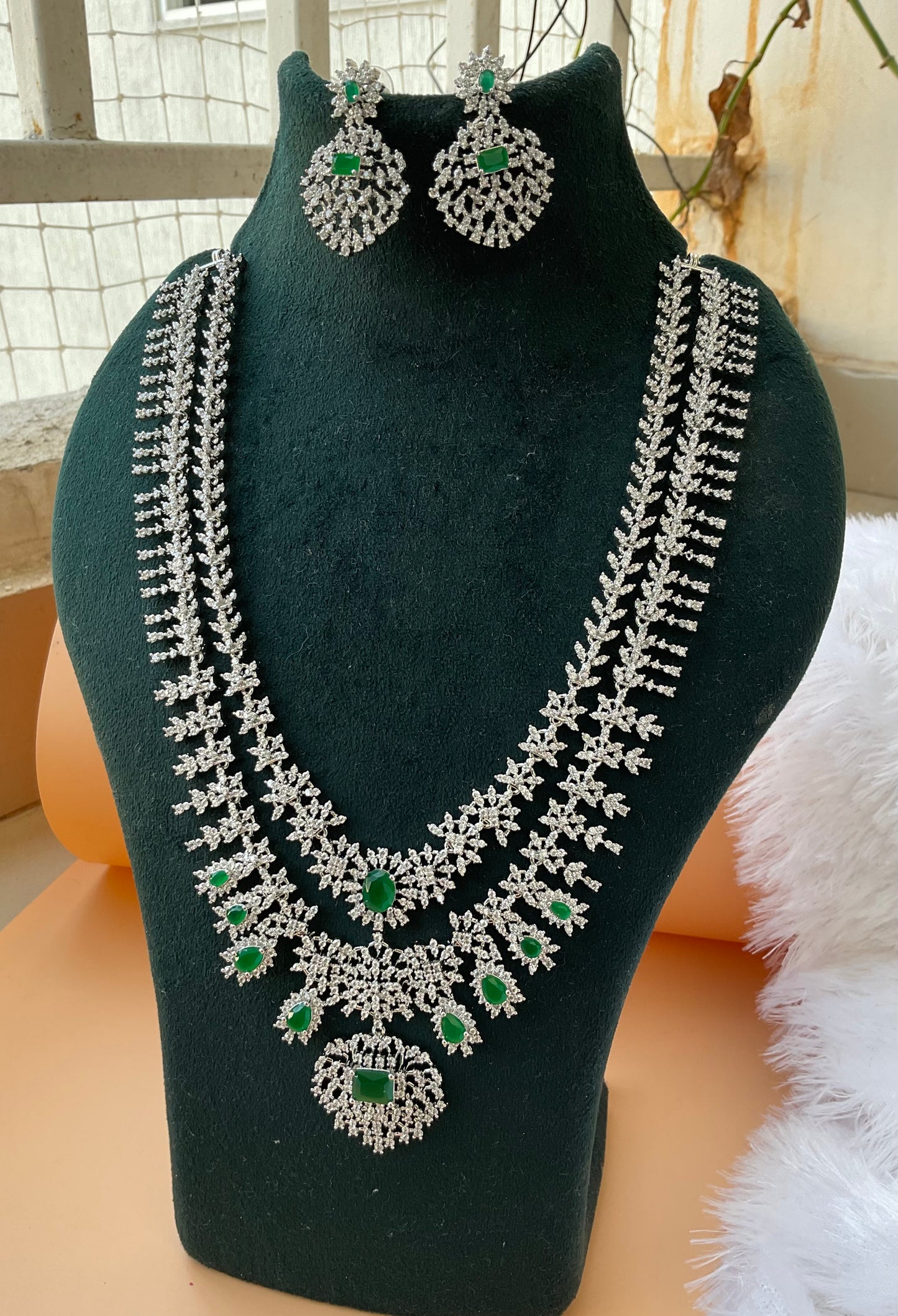 Silver imitationjewellery double layered set-Green
