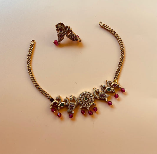 Hamsa Choker with earrings