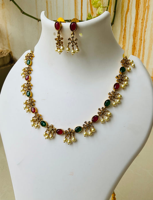 Kempu Haram with earrings